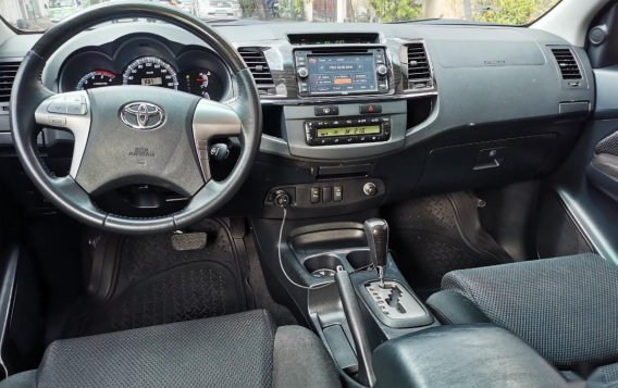 Silver Toyota Fortuner 2015 for sale in Automatic-5
