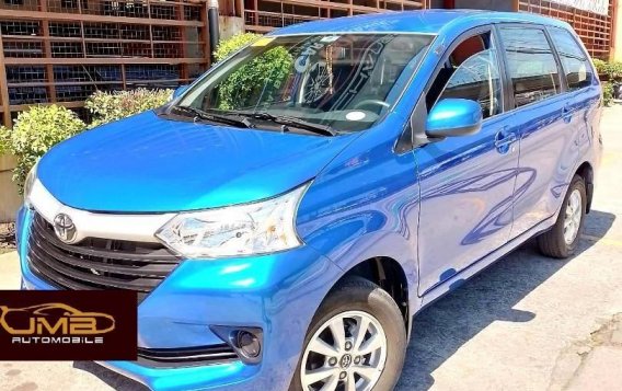 Selling Blue Toyota Avanza 2018 in Quezon City-1
