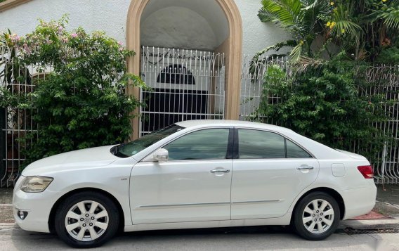 Selling White Toyota Camry 2008 in Manila-1