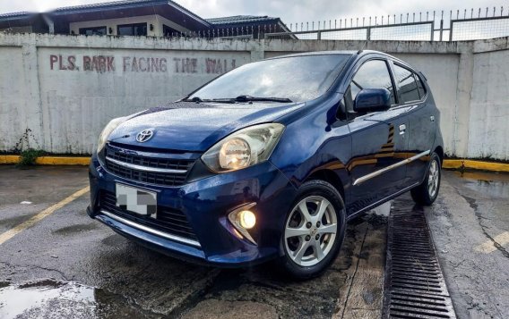 Sell Blue 2014 Toyota Wigo in Imus