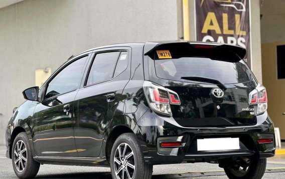 Selling Black Toyota Wigo 2021 in Makati-4