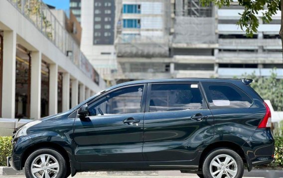 Black Toyota Avanza 2012 for sale in Makati-3