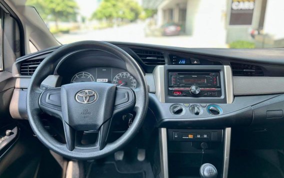 Silver Toyota Innova 2019 for sale in Manual-8