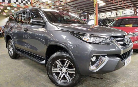 Selling Grey Toyota Fortuner 2020 in Pasig