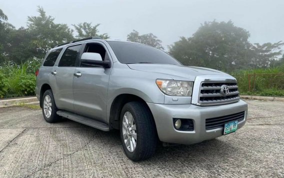 Selling Silver Toyota Sequoia 2010 in Pasig-0