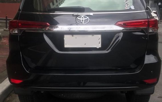Sell Black 2019 Toyota Fortuner in Parañaque-1