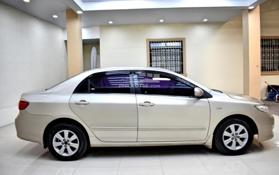 2010 Toyota Altis in Lemery, Batangas-12