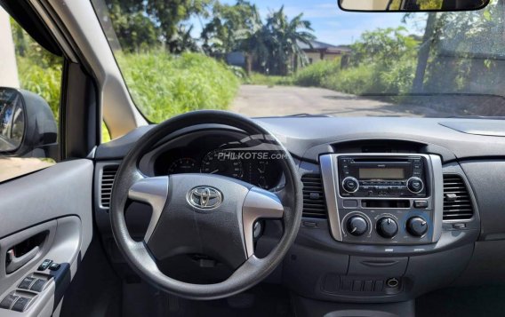 2014 Toyota Innova  2.8 E Diesel AT in Caloocan, Metro Manila-1