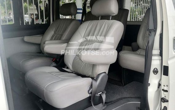 2019 Toyota Hiace Super Grandia in Pasay, Metro Manila-7