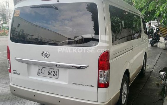 2019 Toyota Hiace Super Grandia in Pasay, Metro Manila-1