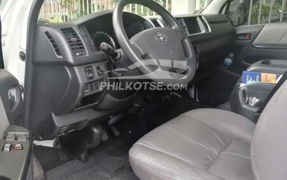 2019 Toyota Hiace Super Grandia in Pasay, Metro Manila-2