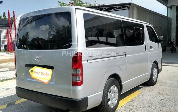 2019 Toyota Hiace Super Grandia in Pasay, Metro Manila-2