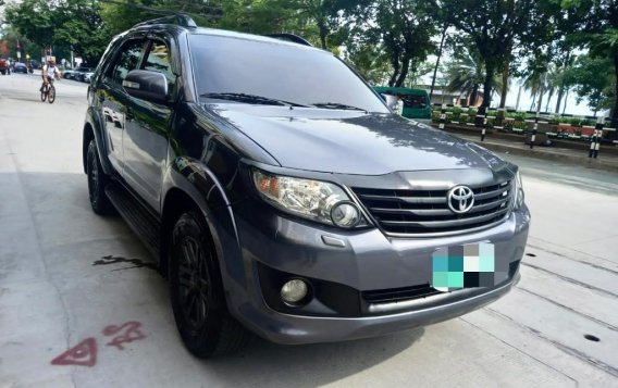 Toyota Fortuner 2.7 (A)-1