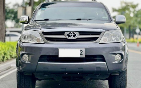 Sell Purple 2006 Toyota Fortuner in Makati