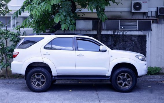 Selling Purple Toyota Fortuner 2006 in Manila-3