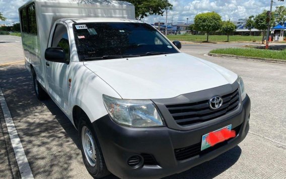 Sell Purple 2022 Toyota Hilux in Cabuyao-7