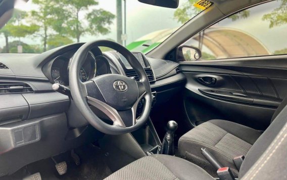 Purple Toyota Vios 2017 for sale in Manual-6