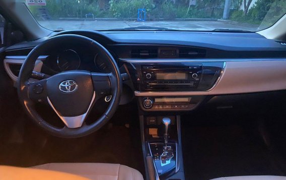 Purple Toyota Corolla altis 2015 for sale in Pasay-6