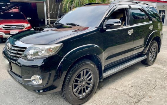 Purple Toyota Fortuner 2015 for sale in Automatic-6