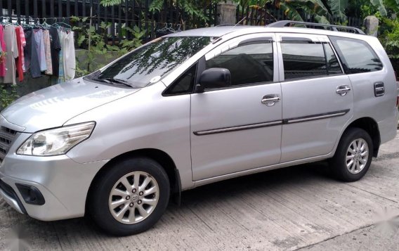 Purple Toyota Innova 2015 for sale in Automatic