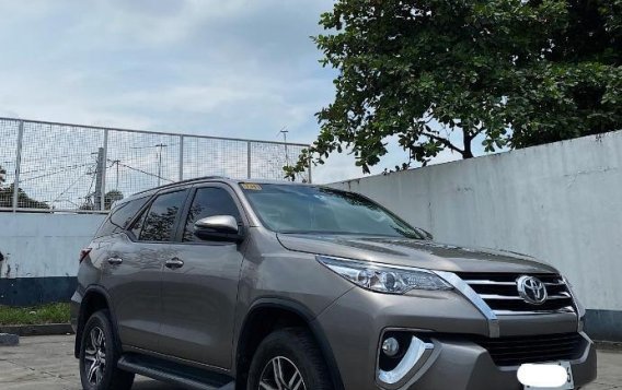 Selling Purple Toyota Fortuner 2018 in Balagtas