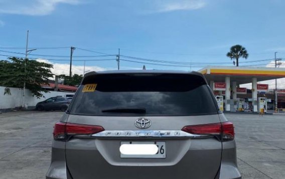 Selling Purple Toyota Fortuner 2018 in Balagtas-6