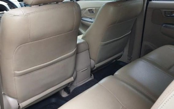 Purple Toyota Fortuner 2005 for sale in Automatic-5