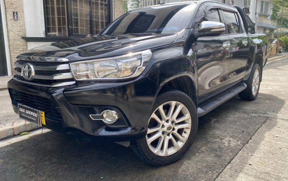 Sell Purple 2016 Toyota Hilux in Manila-1