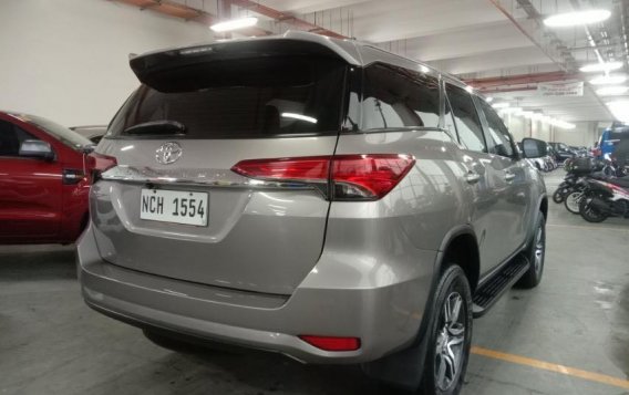 Purple Toyota Fortuner 2016 for sale in Pasig-2
