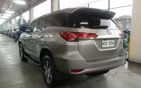 Purple Toyota Fortuner 2016 for sale in Pasig-3