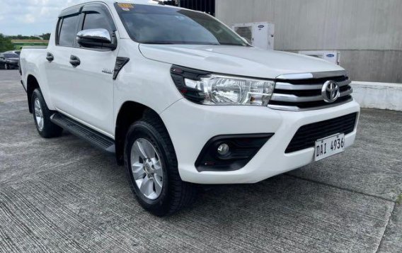 Purple Toyota Hilux 2019 for sale in Pasig-5