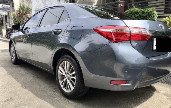 Selling Orange Toyota Altis 2014 in Las Piñas-4