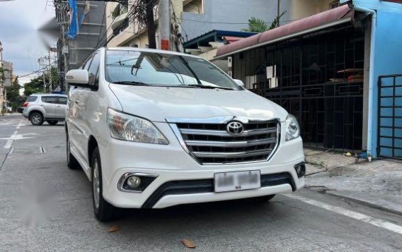 Purple Toyota Innova 2014 for sale in Automatic