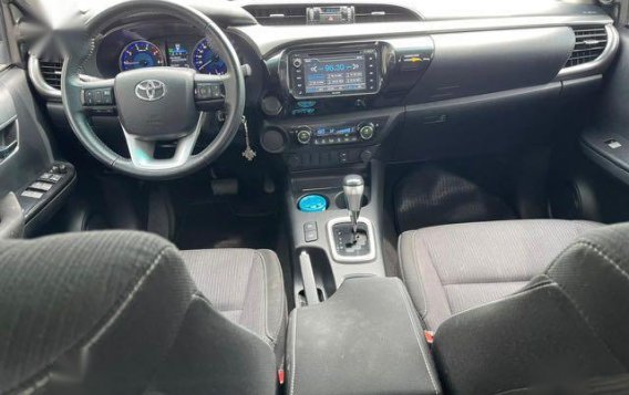 Purple Toyota Hilux 2019 for sale in Pasig-6