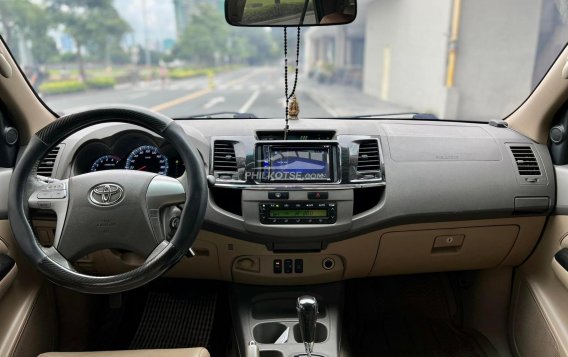 2012 Toyota Fortuner in Makati, Metro Manila-6