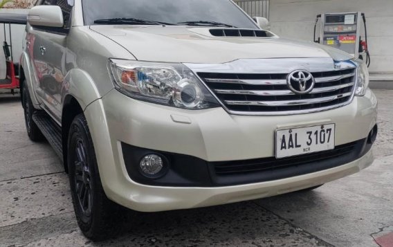 Purple Toyota Fortuner 2014 for sale in Quezon City-1