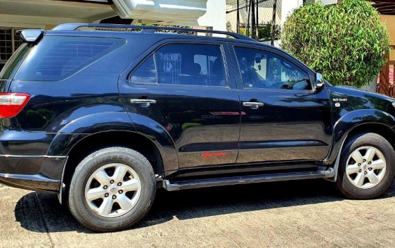 Purple Toyota Fortuner 2011 for sale in Pasig-1