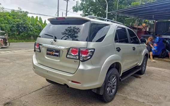 Purple Toyota Fortuner 2014 for sale in Automatic-4