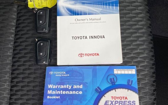 Sell Purple 2018 Toyota Innova in Quezon City-8