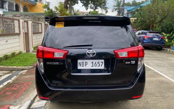 Sell Purple 2018 Toyota Innova in Quezon City-3