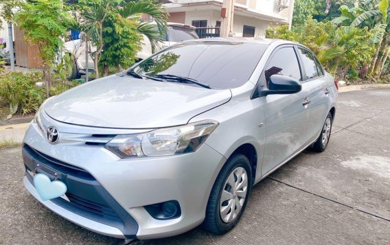 Purple Toyota Vios 2016 for sale in Manual
