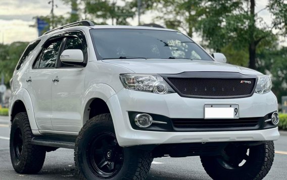 2015 Toyota Fortuner in Makati, Metro Manila-2