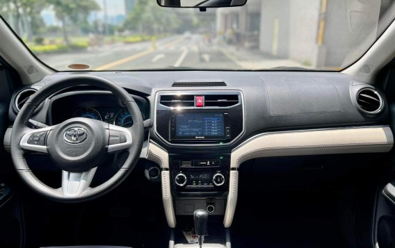 2021 Toyota Rush  1.5 G AT in Makati, Metro Manila-18