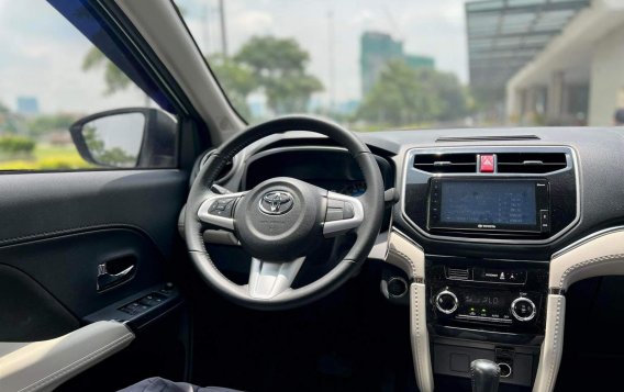 2021 Toyota Rush  1.5 G AT in Makati, Metro Manila-16
