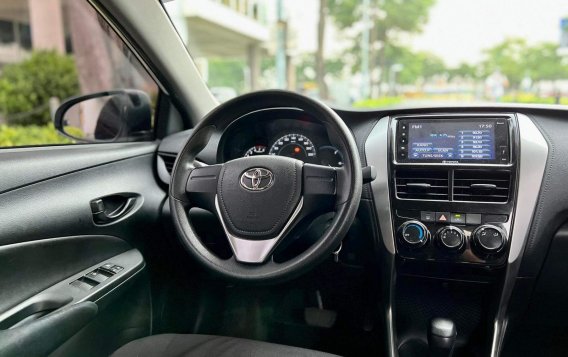 2020 Toyota Vios 1.3 XLE CVT in Makati, Metro Manila-5