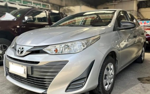 Selling Silver Toyota Vios 2019 in Quezon City-2