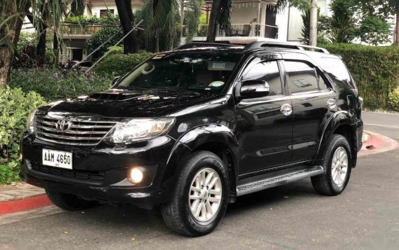 Purple Toyota Fortuner 2014 for sale in Automatic-2