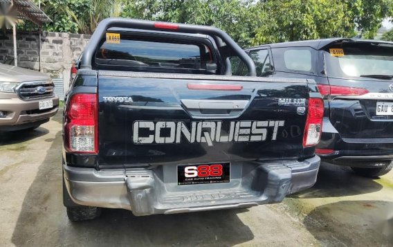 Sell Silver 2020 Toyota Conquest in Quezon City-2