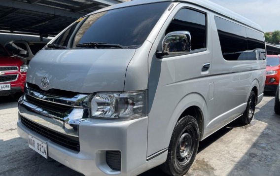 Purple Toyota Hiace 2017 for sale in Automatic-2