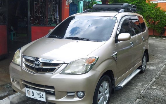 Selling Purple Toyota Avanza 2022 in Manila-5